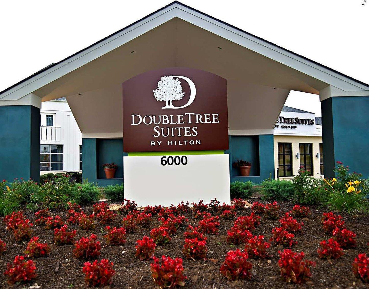 Doubletree By Hilton Huntsville-South Exterior foto